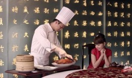 哈利庭审最新爆料视频播放,视频揭示惊人内幕